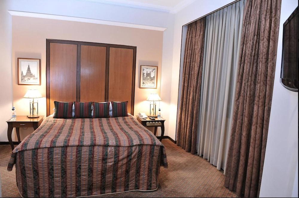 The Park Hotel